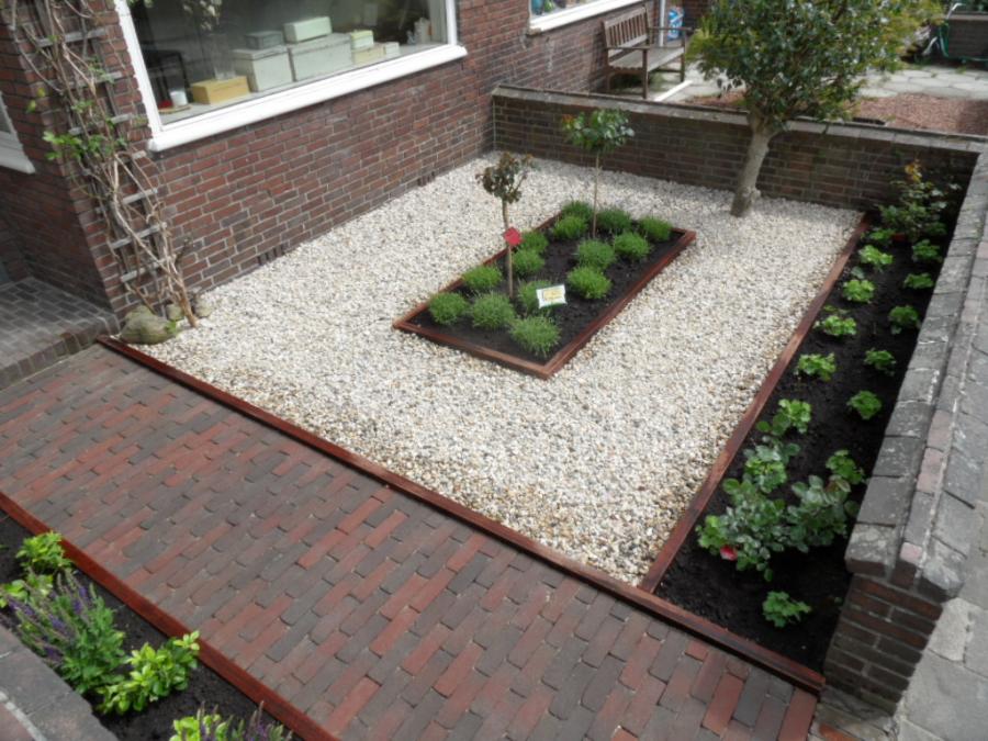 03 Tuinaanleg Gouda authentieke 30 jaren tuin