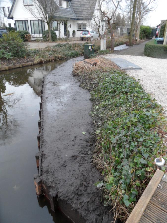 01 Aanleg beschoeiing FSC hardhout Reeuwijk