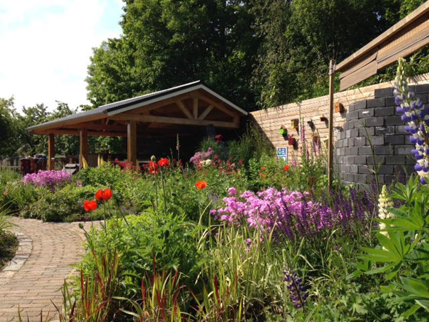 04 Tuinaanleg Engelse cottagetuin Vlijmen 4