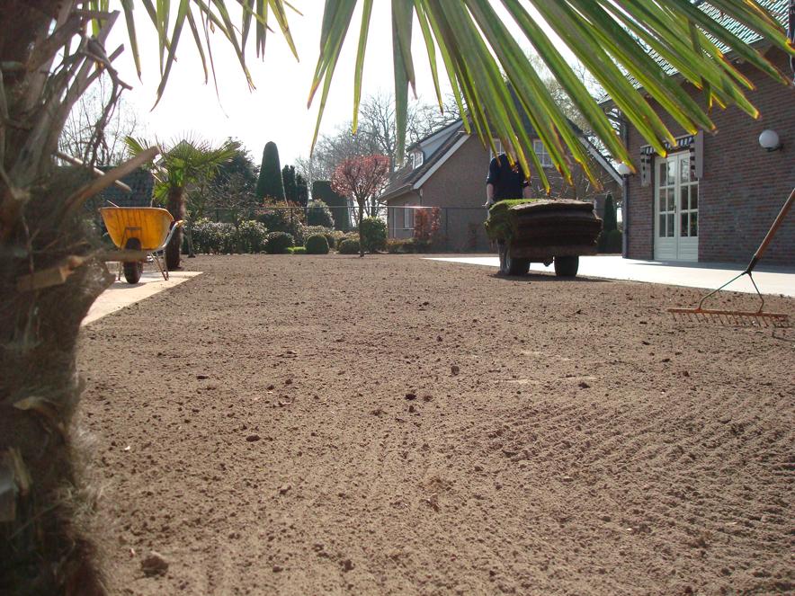 01 Luxe onderhoudsvriendelijke tuin met Zwembad Sprang Capelle 1