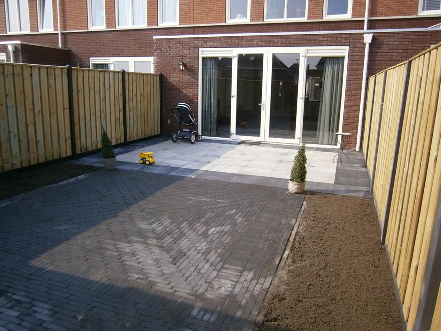 Sierbestrating voor- en achtertuin 1 Almere